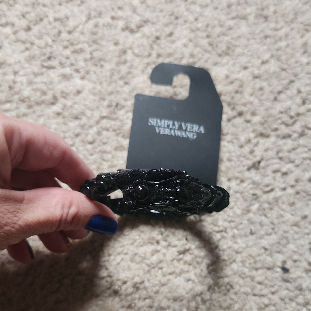 Simply Vera Vera Wang Black Ornate Hair Clip